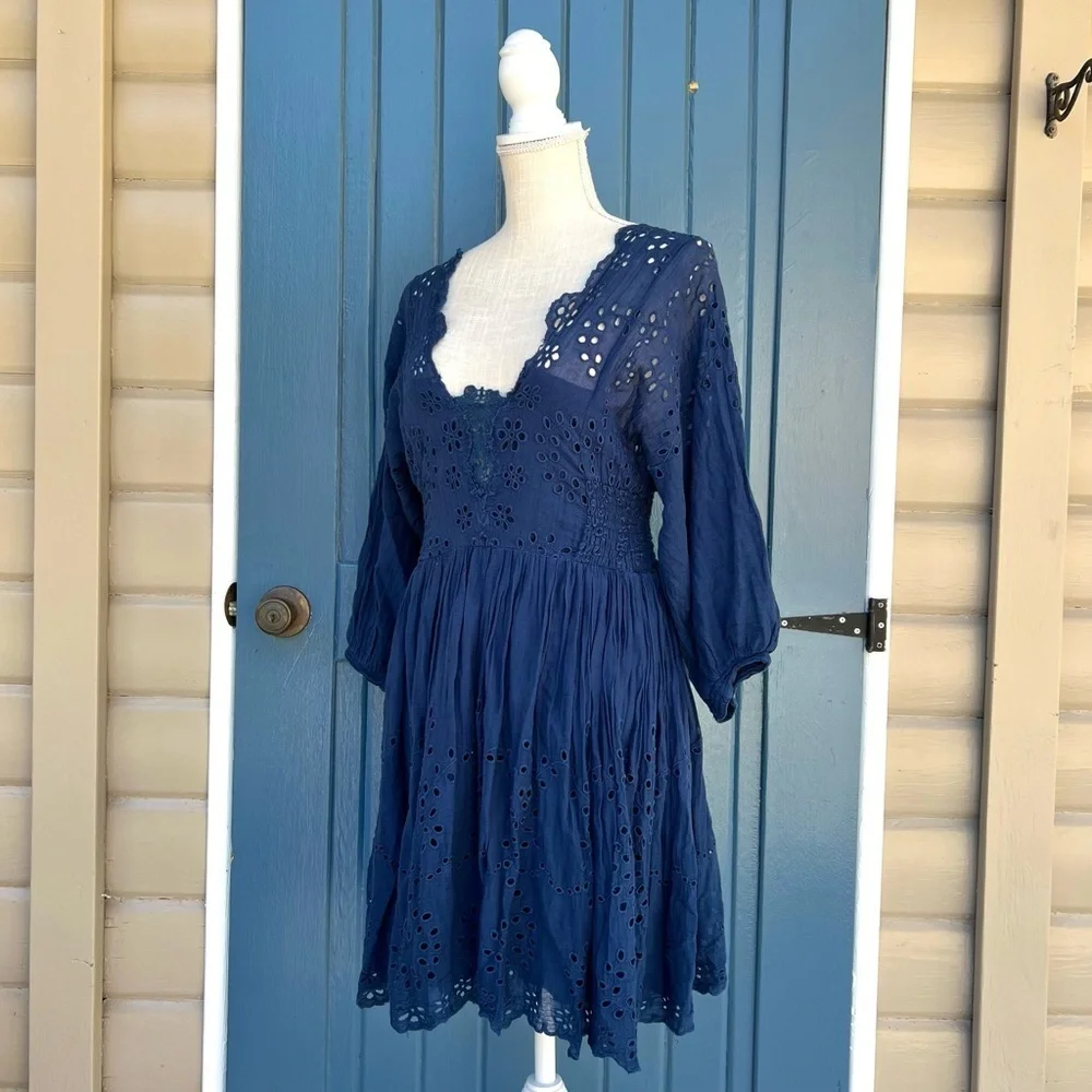 Free People One Lottie Eyelet Lace Navy Mini Dress Women’s Size SP - Picture 3 of 9